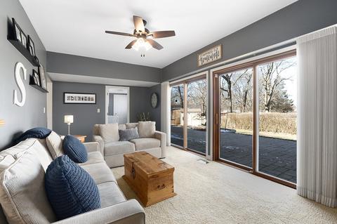 2097 Vermont St, Rolling Meadows, IL 60008 photo 9