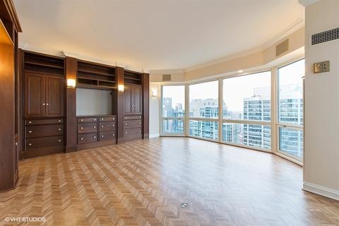 100 E Huron St #4201, Chicago, IL 60611 photo 12