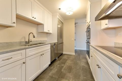 100 E Huron St #4201, Chicago, IL 60611 photo 6
