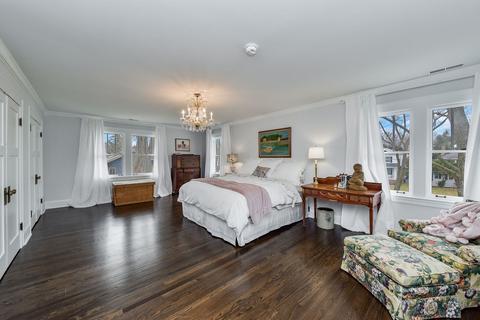 808 N Cross St, Wheaton, IL 60187 photo 19