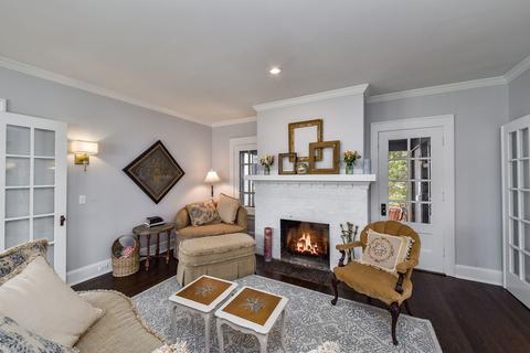 808 N Cross St, Wheaton, IL 60187 photo 10