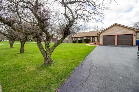 935 W Stearns Rd, Bartlett, IL 60103 photo 2