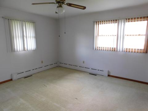 420 W Hack St, Cullom, IL 60929 photo 22