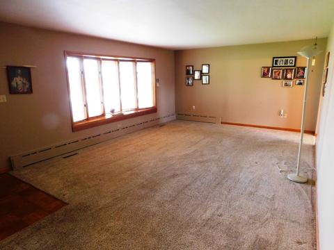 420 W Hack St, Cullom, IL 60929 photo 3