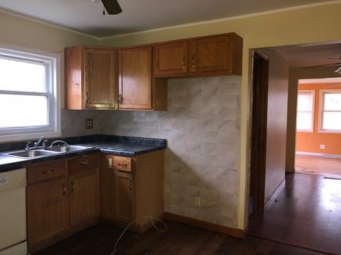 5231 Cleveland Dr, Mchenry, IL 60050 photo 7