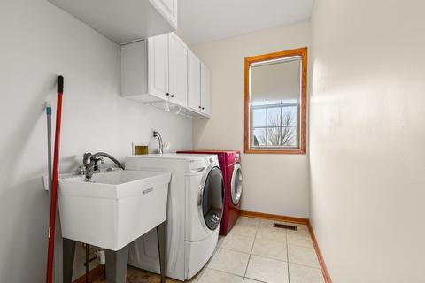 9932 New Devon St, Munster, IN 46321 photo 27