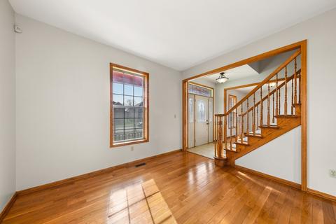 9932 New Devon St, Munster, IN 46321 photo 16