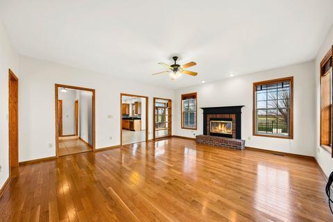9932 New Devon St, Munster, IN 46321 photo 4