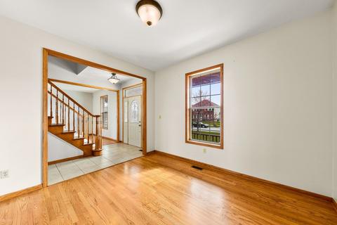 9932 New Devon St, Munster, IN 46321 photo 14