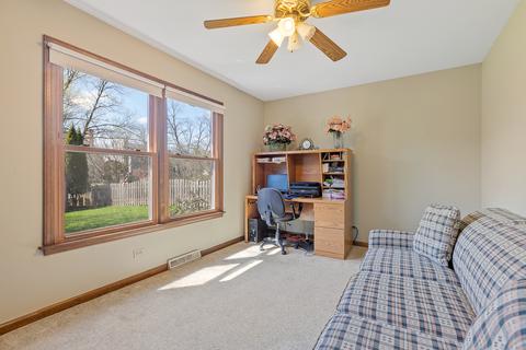 1968 Greensboro Dr, Wheaton, IL 60189 photo 12