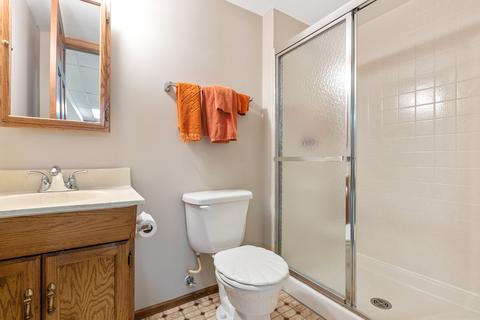 1968 Greensboro Dr, Wheaton, IL 60189 photo 25