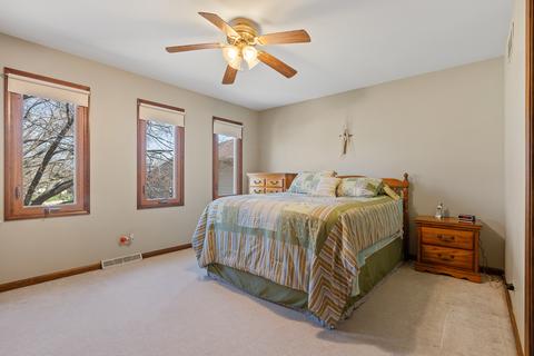 1968 Greensboro Dr, Wheaton, IL 60189 photo 21
