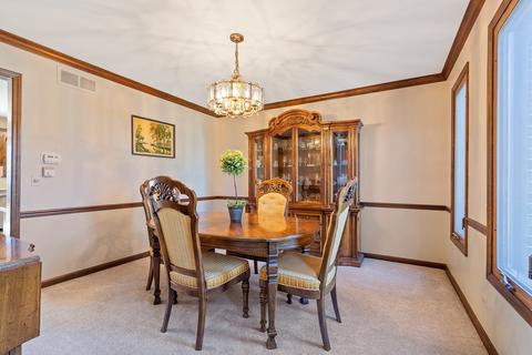 1968 Greensboro Dr, Wheaton, IL 60189 photo 15