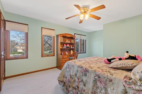 1968 Greensboro Dr, Wheaton, IL 60189 photo 24