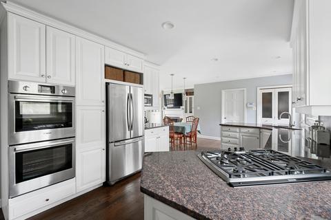 535 Willow Rd, Winnetka, IL 60093 photo 13
