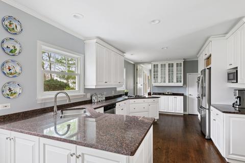 535 Willow Rd, Winnetka, IL 60093 photo 12