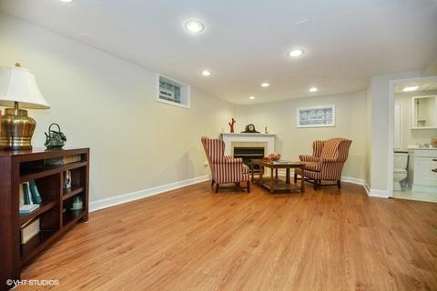 1831 Walnut Ave, Wilmette, IL 60091 photo 18