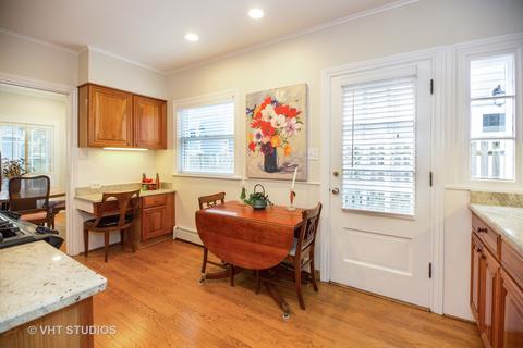 1831 Walnut Ave, Wilmette, IL 60091 photo 9