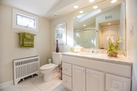 1831 Walnut Ave, Wilmette, IL 60091 photo 16