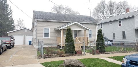 933 Liberty St, Aurora, IL 60505 photo 2