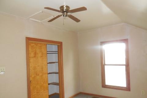312 S Green St, Chenoa, IL 61726 photo 13