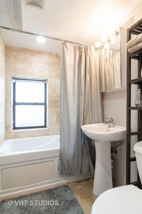 2159 W Argyle St #G, Chicago, IL 60625 photo 9