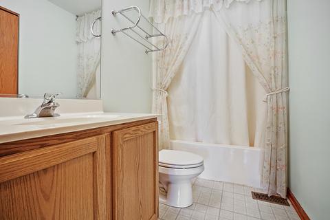 1614 Lake Pointe Ct, Plainfield, IL 60544 photo 10