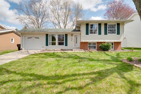 104 S Evergreen Ln, Bloomington, IL 61704 photo 1