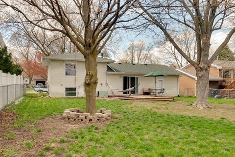 104 S Evergreen Ln, Bloomington, IL 61704 photo 27