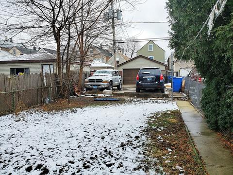 2737 S Trumbull Ave, Chicago, IL 60623 photo 2