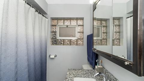 4954 S Kolin Ave, Chicago, IL 60632 photo 15
