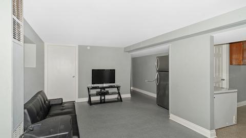 4954 S Kolin Ave, Chicago, IL 60632 photo 17