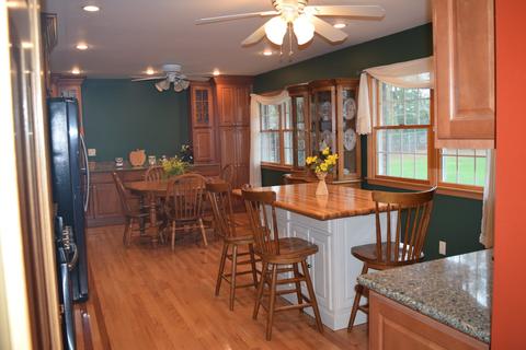 12258 W Thomas Ct, Mokena, IL 60448 photo 4