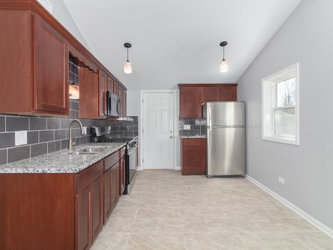 308 S Calhoun St, Aurora, IL 60505 photo 8