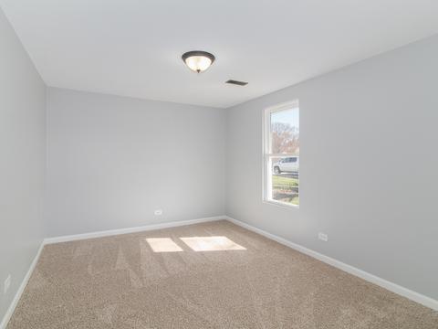 308 S Calhoun St, Aurora, IL 60505 photo 12