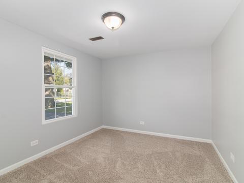 308 S Calhoun St, Aurora, IL 60505 photo 9
