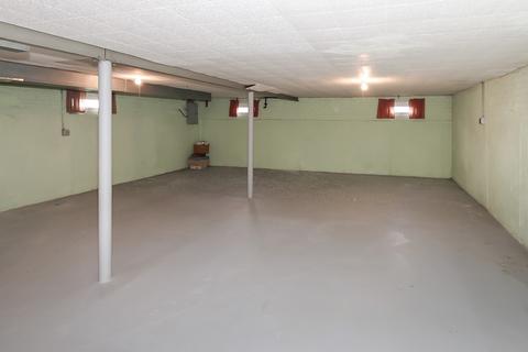 2240 Cedar St, Des Plaines, IL 60018 photo 18