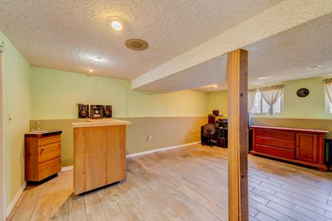 1237 Borden Dr, Elgin, IL 60120 photo 36