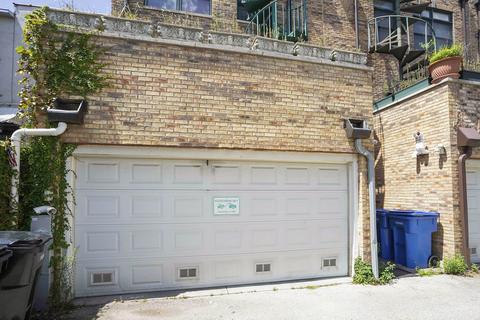 21 N Ada St, Chicago, IL 60607 photo 41