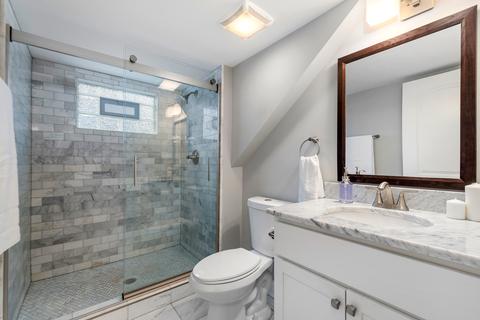 4158 W Argyle St, Chicago, IL 60630 photo 21