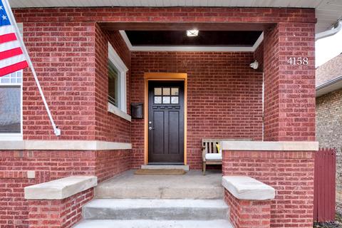 4158 W Argyle St, Chicago, IL 60630 photo 4
