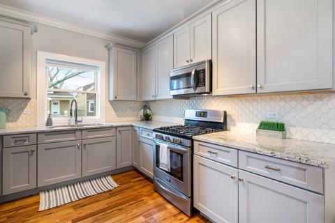 4158 W Argyle St, Chicago, IL 60630 photo 14