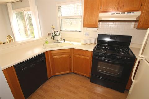 366 Trailside Ct, Carol Stream, IL 60188 photo 8