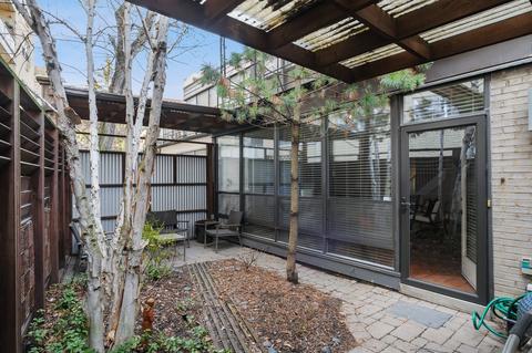 526 W Barry Ave #A, Chicago, IL 60657 photo 10