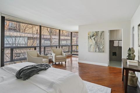 526 W Barry Ave #A, Chicago, IL 60657 photo 16