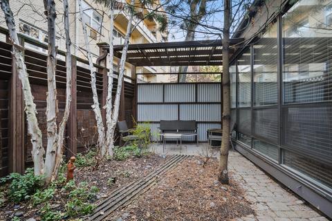 526 W Barry Ave #A, Chicago, IL 60657 photo 9