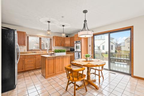 1261 Marls Ct, Naperville, IL 60563 photo 8