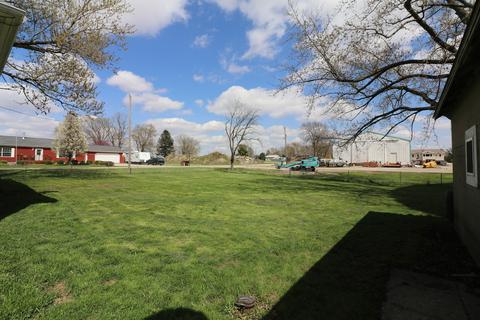 6904 Cotton St, Clinton, IL 61727 photo 15