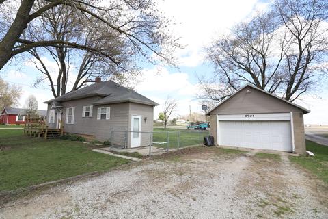 6904 Cotton St, Clinton, IL 61727 photo 4