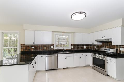 1464 Canter Ln, Bartlett, IL 60103 photo 9